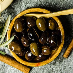 Bodrum Çizik Yağlı Zeytin (1 kg)