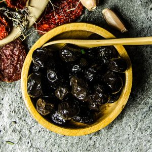 Siyah Gemlik Zeytin (1 kg)
